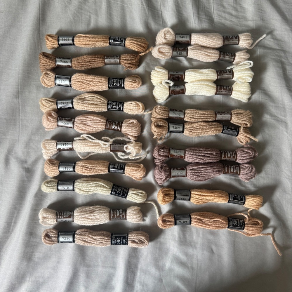 DMC Tapestry Wool Laine Colbert Lot 20 Skeins Beige Tan Cream Neutral Embroidery